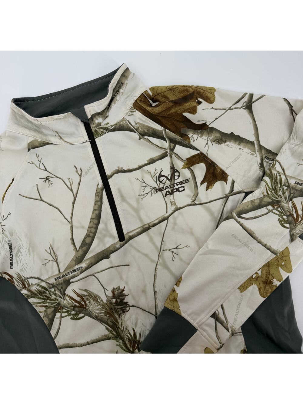 Realtree Pullover Mens Large Camo 1/4 zip Long Sleeve Casual Outdoors